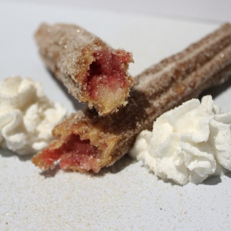 Strawberry churros